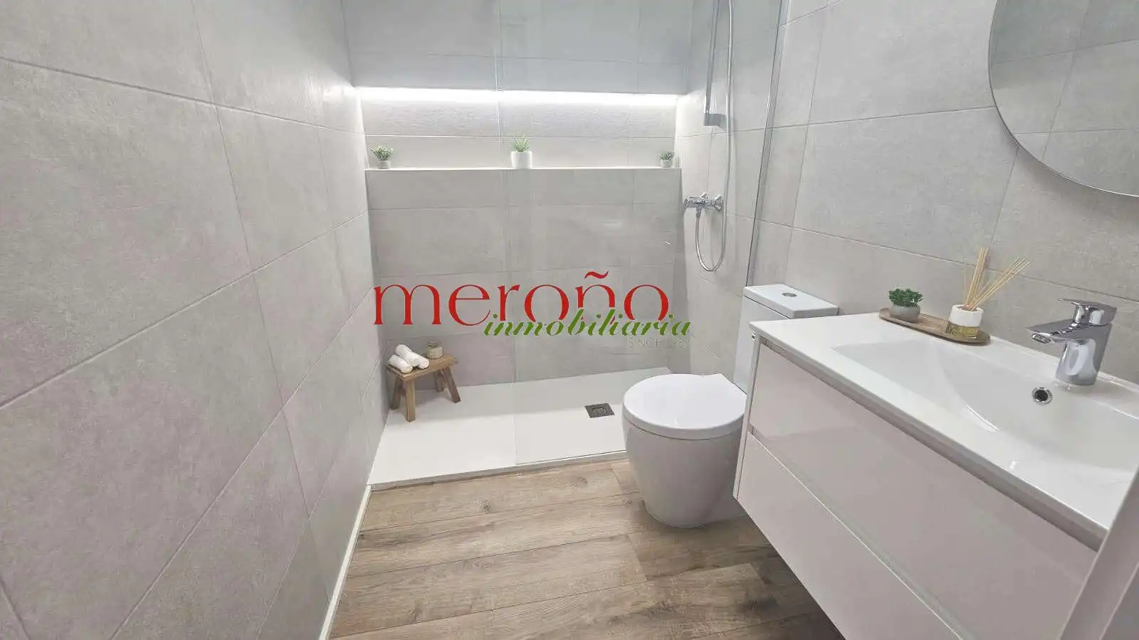 Baño de Planta baja en venta en Elche / Elx con Aire acondicionado, Terraza y Piscina comunitaria