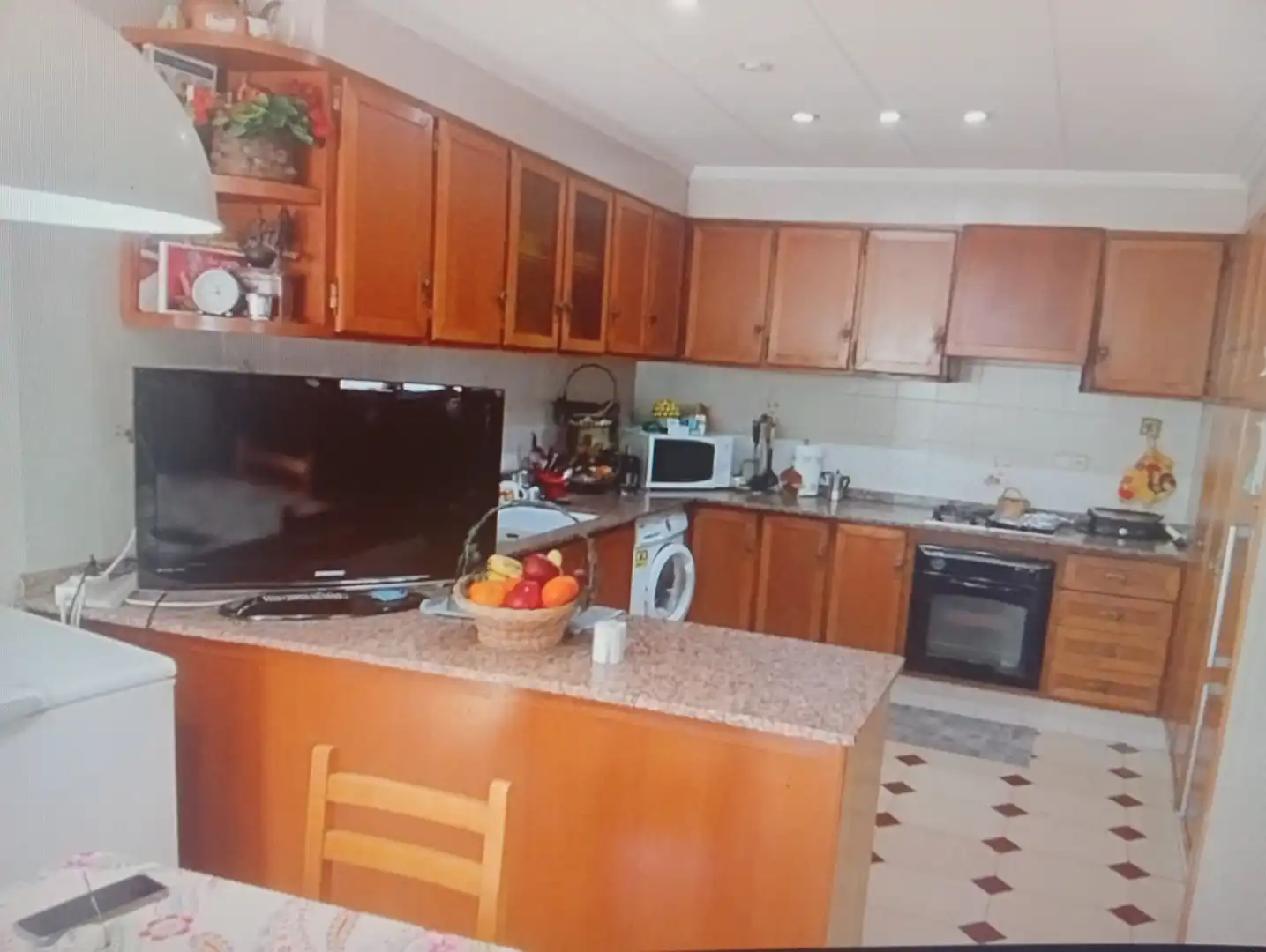 Cuina de Casa o xalet en venda en Petrer amb Jardí privat, Terrassa i Traster