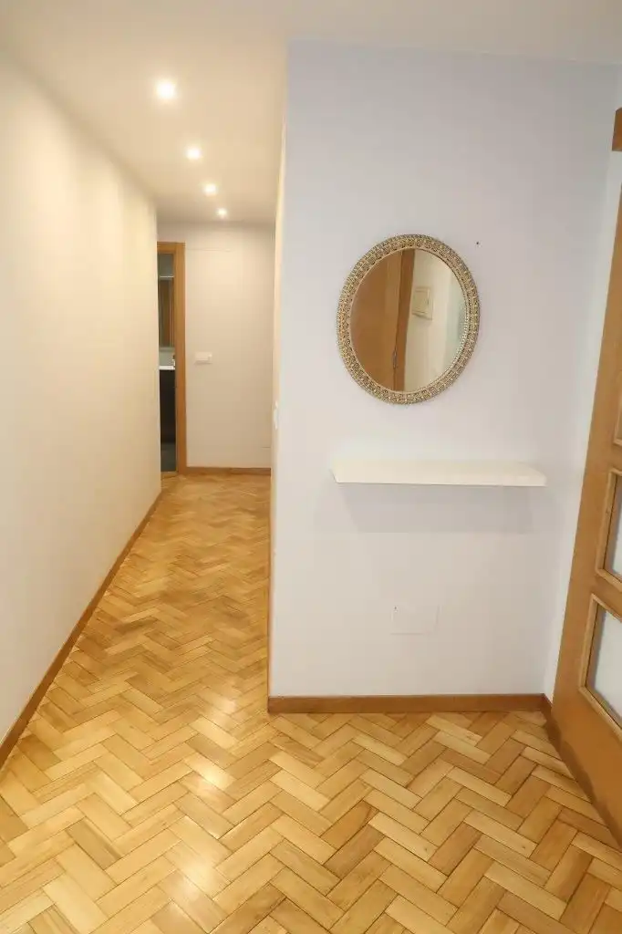 Piso con ascensor en venta en Almirante Romay, imagen 35