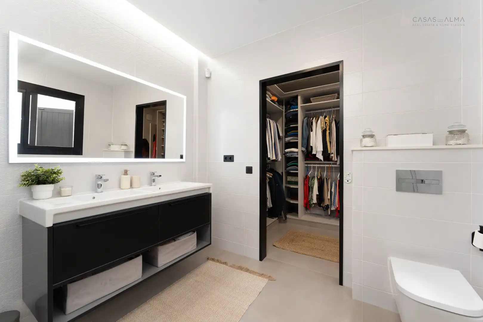 Badezimmer von Einfamilien-Reihenhaus zum Verkauf in Las Palmas de Gran Canaria mit Klimaanlage, Terrasse und Abstellraum