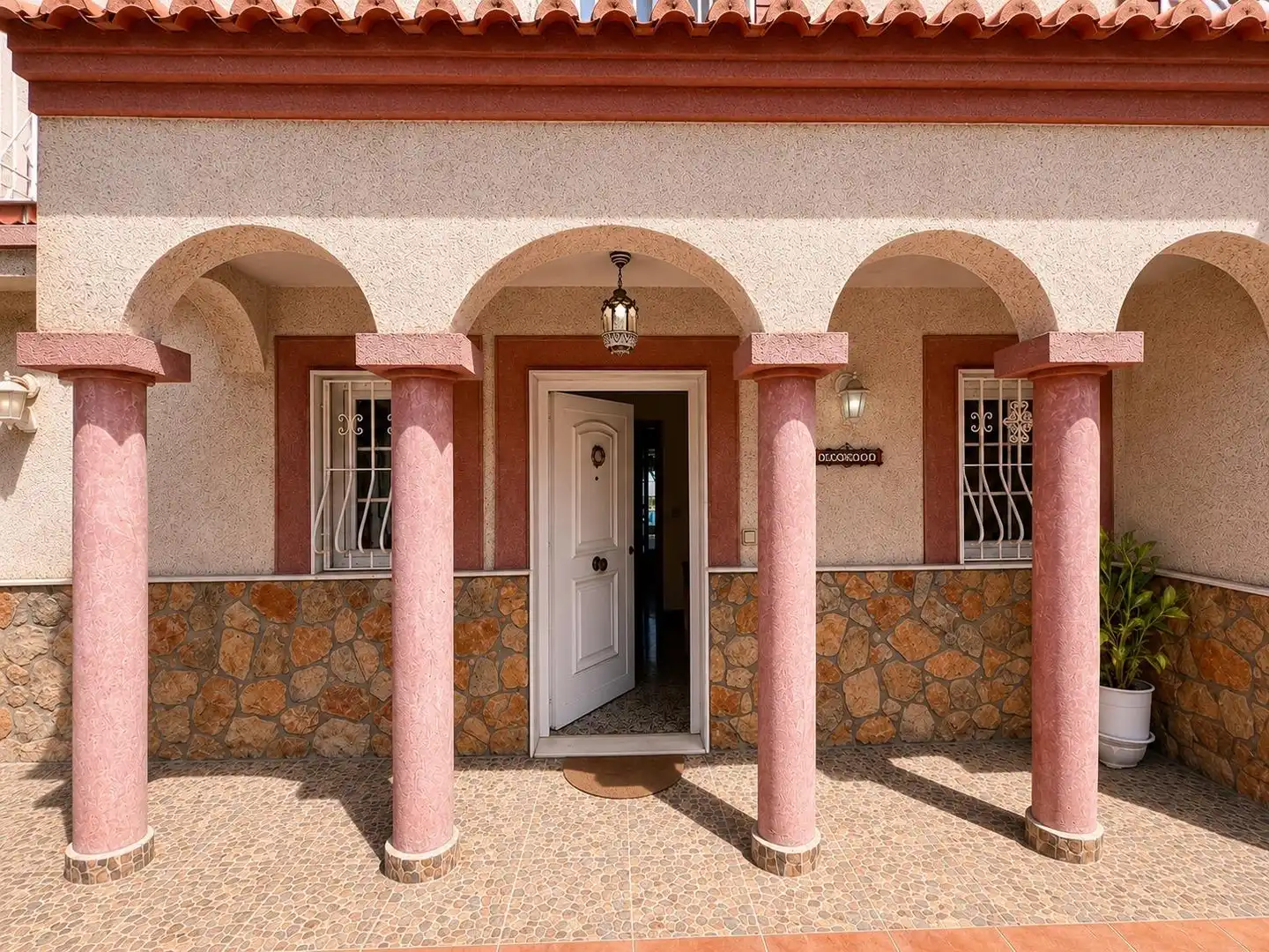 Casa o xalet en venda en Roquetas de Mar amb Aire condicionat, Calefacció i Jardí privat