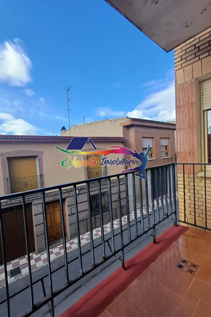 Vista exterior de Edificio en venta en Villacañas