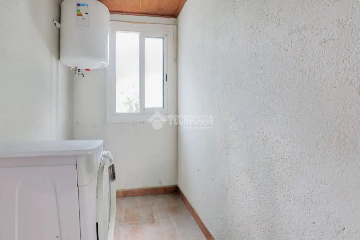 Dormitori de Casa o xalet en venda en Rubí amb Aire condicionat i Terrassa