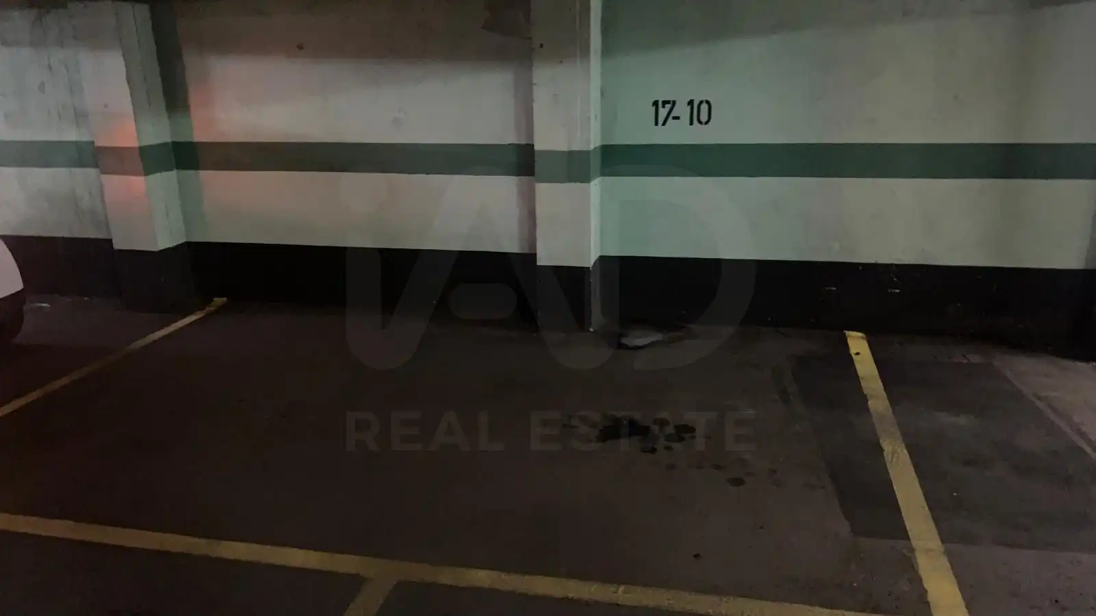 Parkplatz von Garage zum Verkauf in Madrid