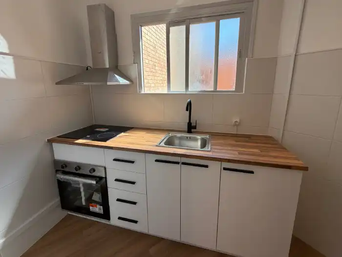 Cocina de Piso en venta en Balaguer con Calefacción, Parquet y Trastero