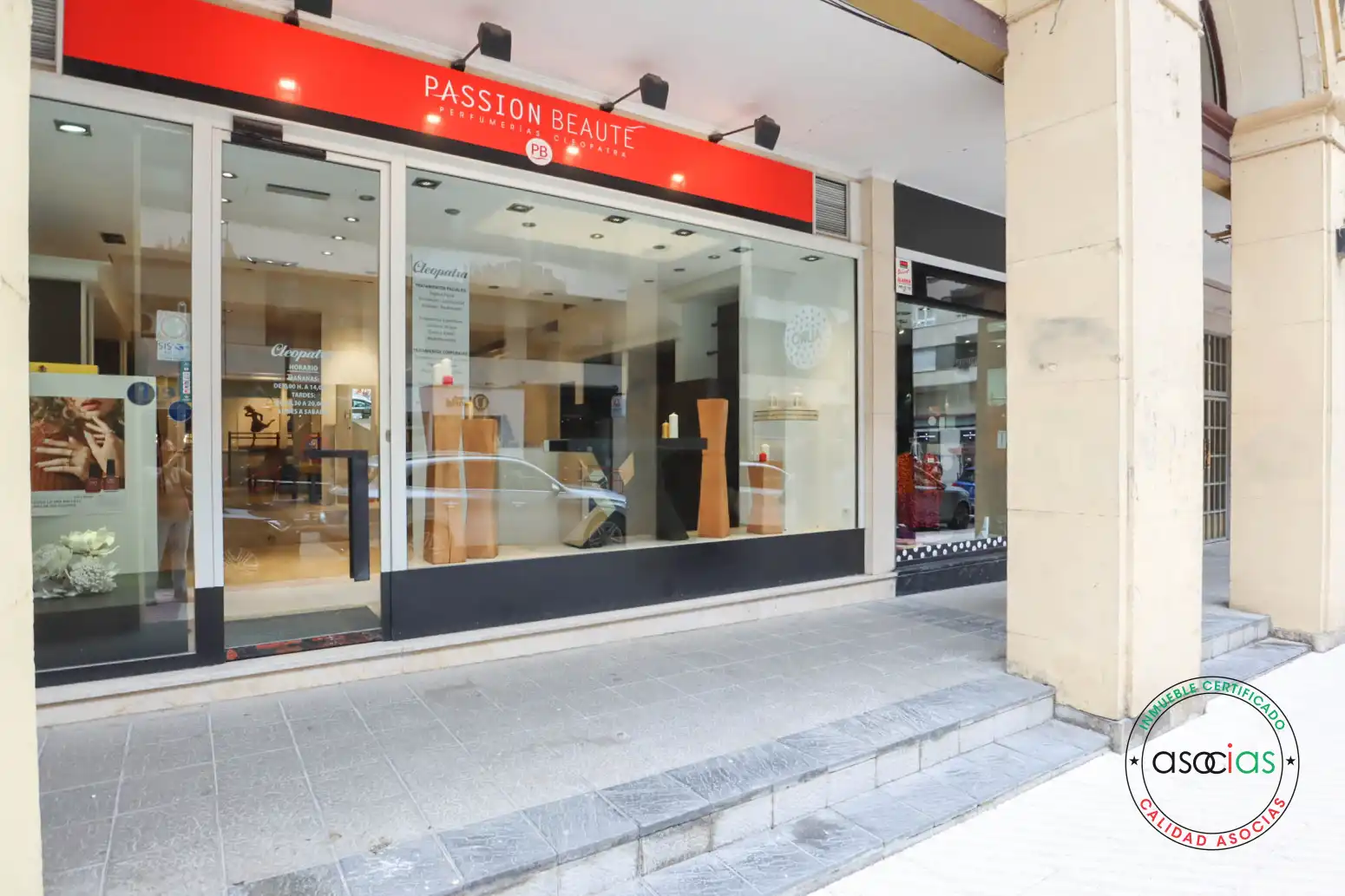Business premises for sale in Oviedo - CL MARQUES DE PIDAL 5