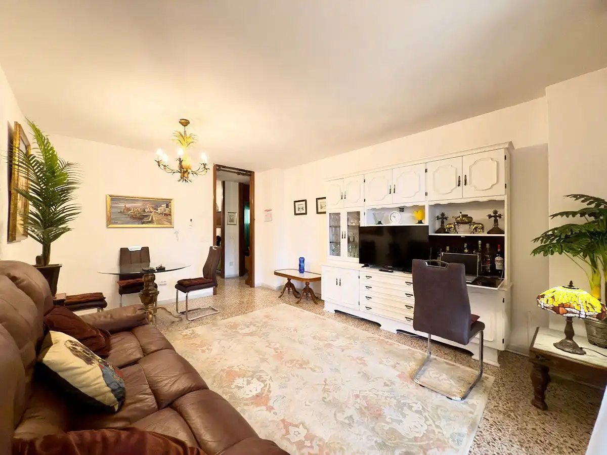 Sala d'estar de Apartament en venda en Torrevieja amb Aire condicionat, Calefacció i Terrassa