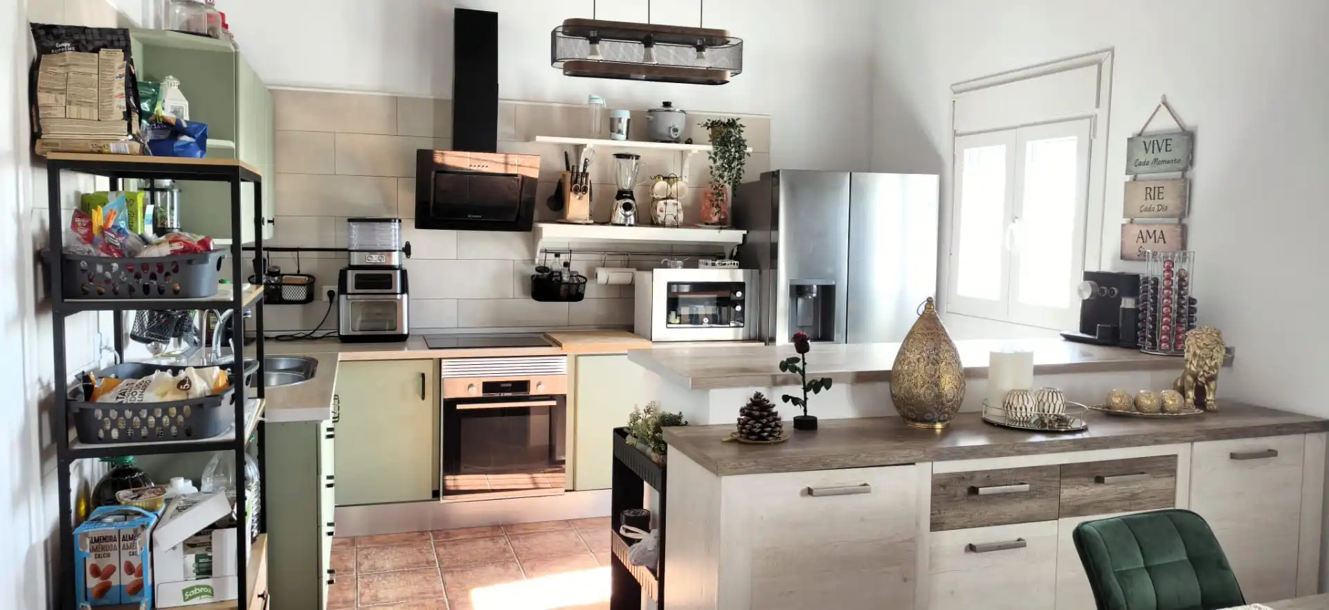 Cuina de Casa o xalet en venda en Pechina amb Aire condicionat, Jardí privat i Terrassa