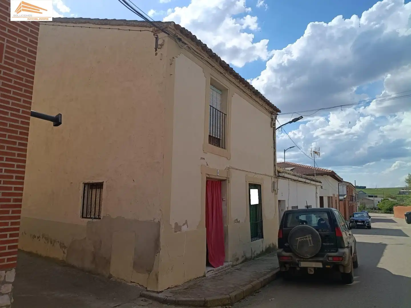 Exterior view of Houses for sale in Siete Iglesias de Trabancos