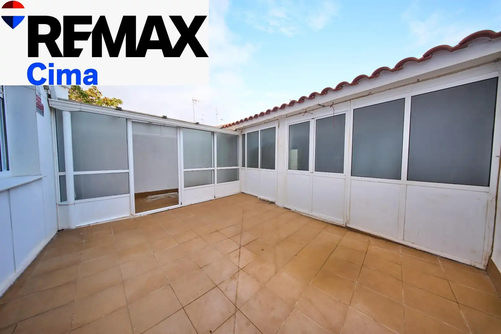 Terraza de Piso en venta en Baza, Granada