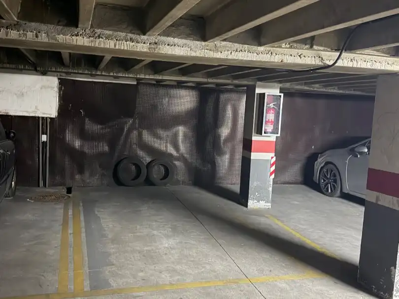 Parkplatz von Garage zur Miete in Palencia