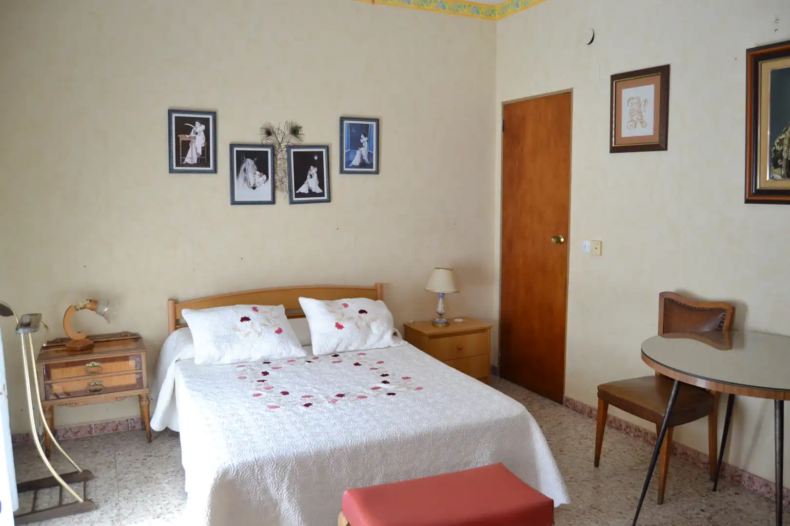 Dormitori de Casa o xalet en venda en Plasencia amb Calefacció, Moblat i Forn