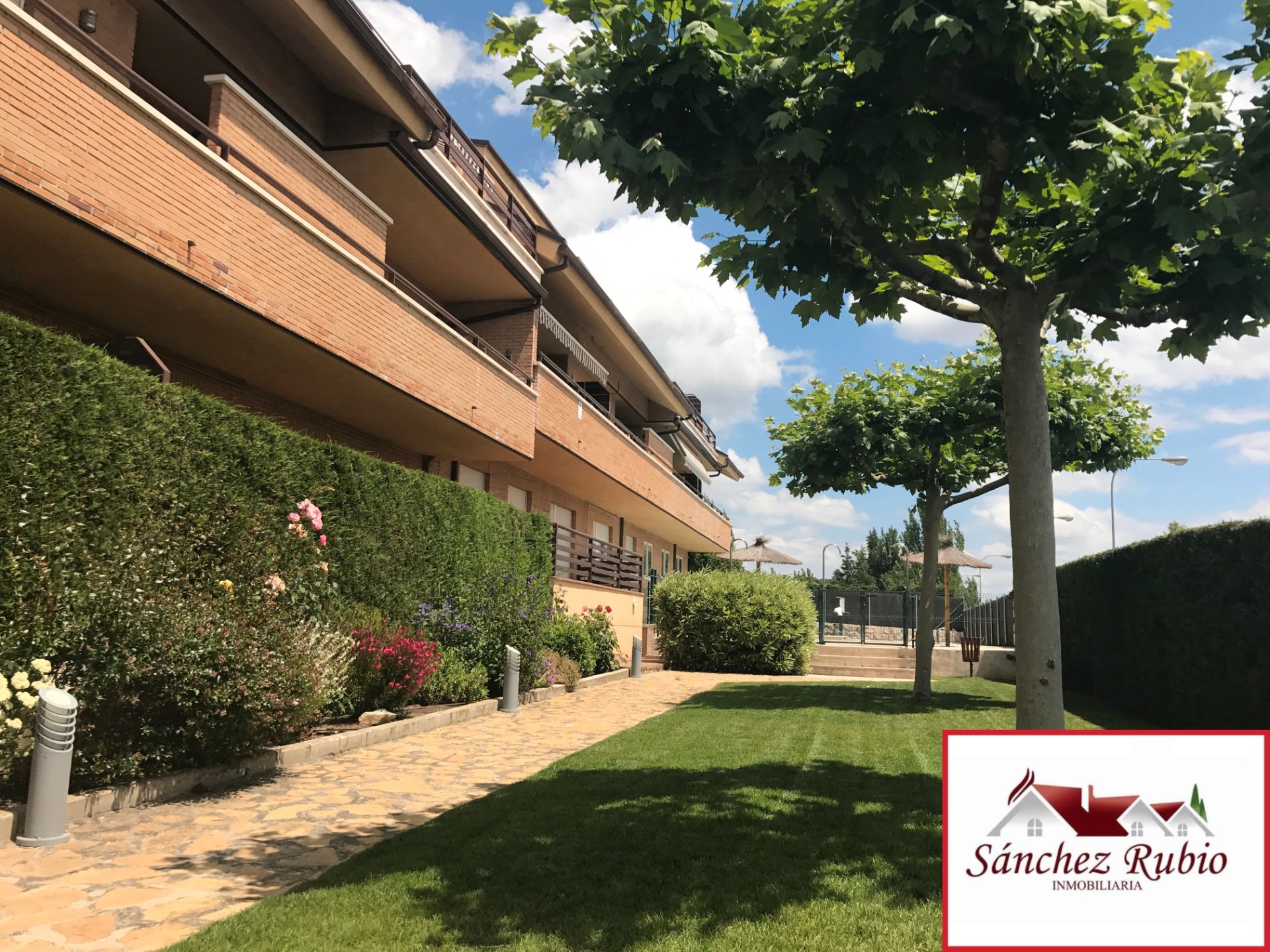 Exterior view of Flat for sale in Torrelodones  with Heating and Community pool