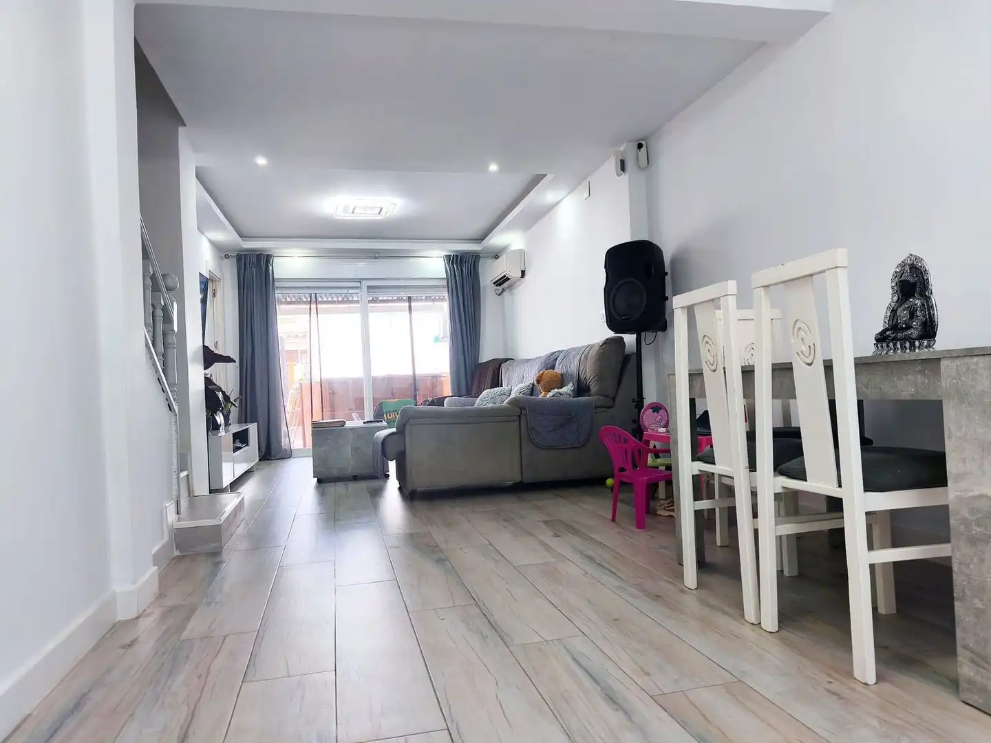 Sala d'estar de Casa adosada en venda en Puertollano