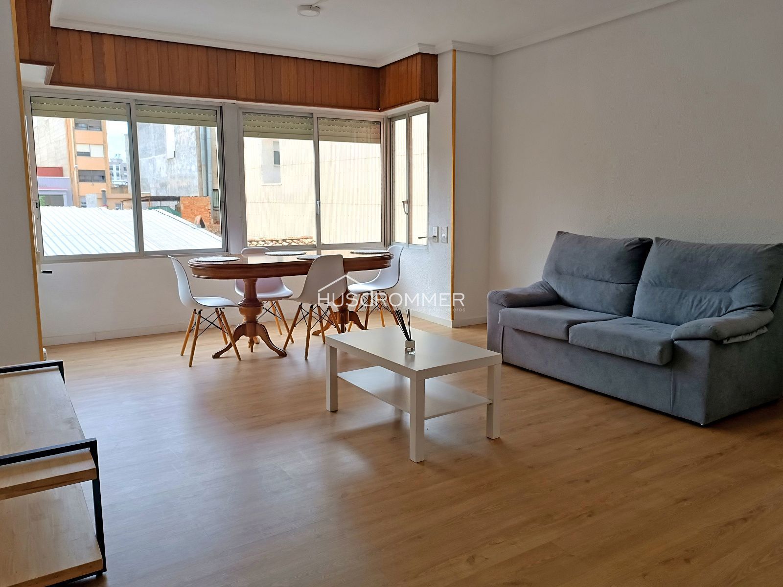 Sala d'estar de Pis de lloguer en Vila-real amb Moblat