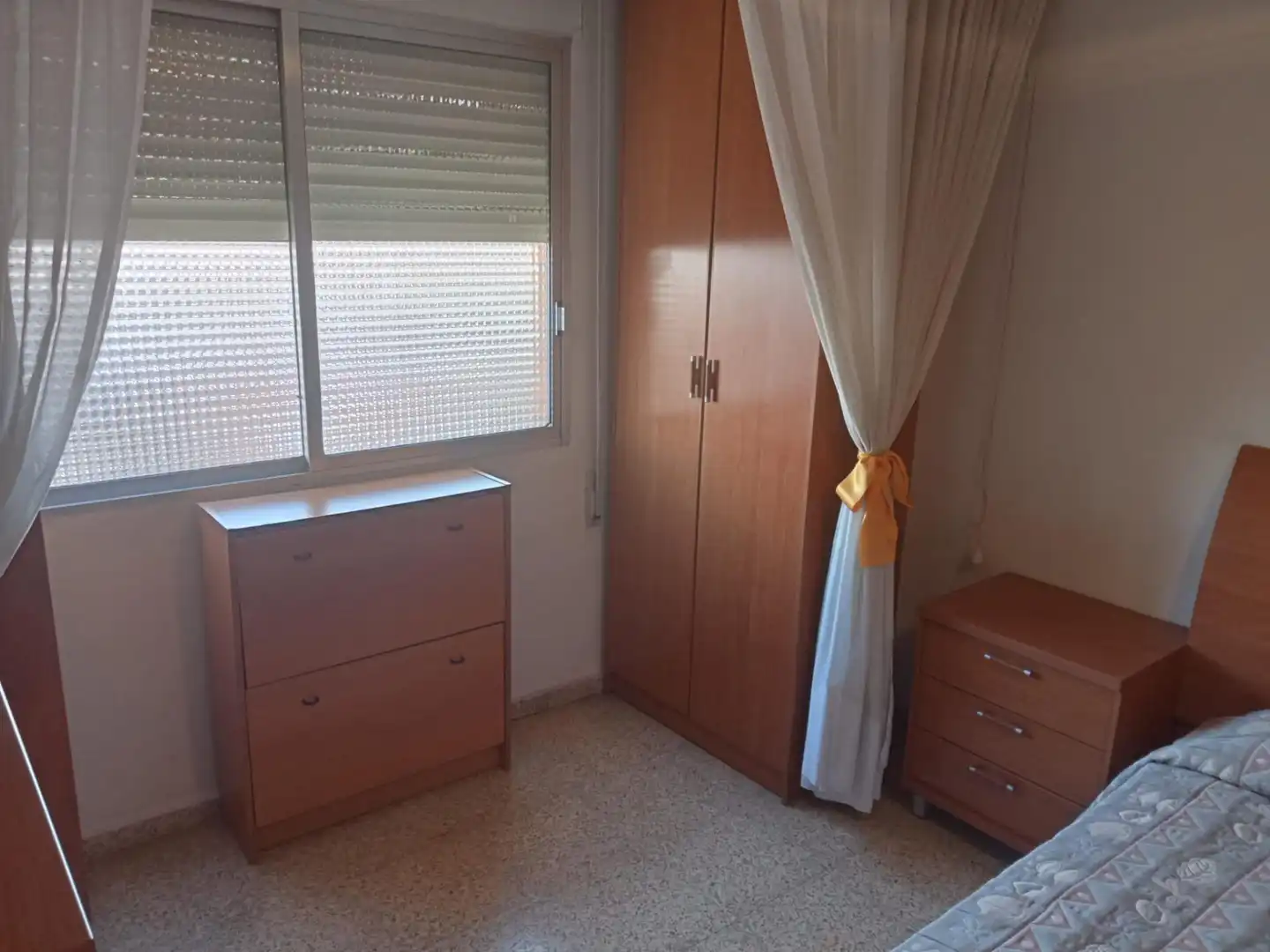 Bedroom of Flat for sale in Valencia  with Air Conditioner, Private garden and Furnished