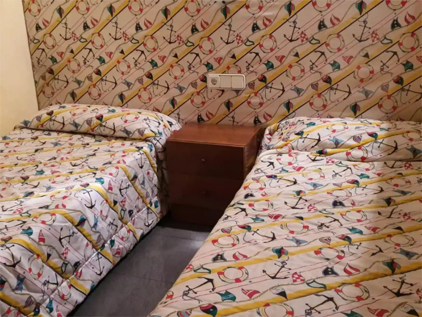Dormitori de Casa o xalet de lloguer en El Vendrell amb Aire condicionat