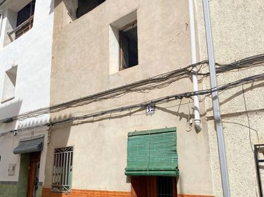 House for sale in Mogente / Moixent