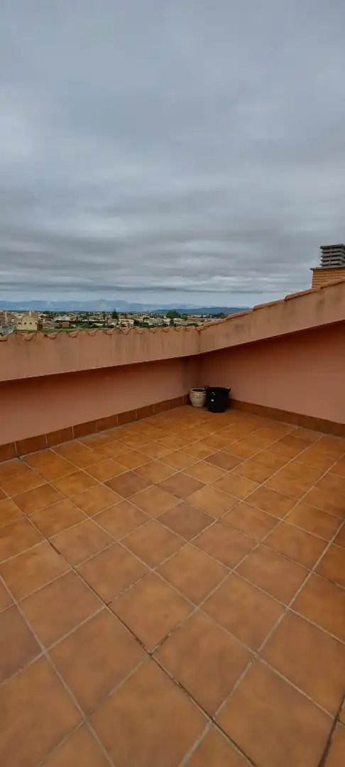 Terrassa de Àtic en venda en Deltebre amb Aire condicionat, Terrassa i Moblat