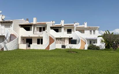 Vista exterior de Apartament en venda en Els Poblets amb Aire condicionat, Terrassa i Piscina