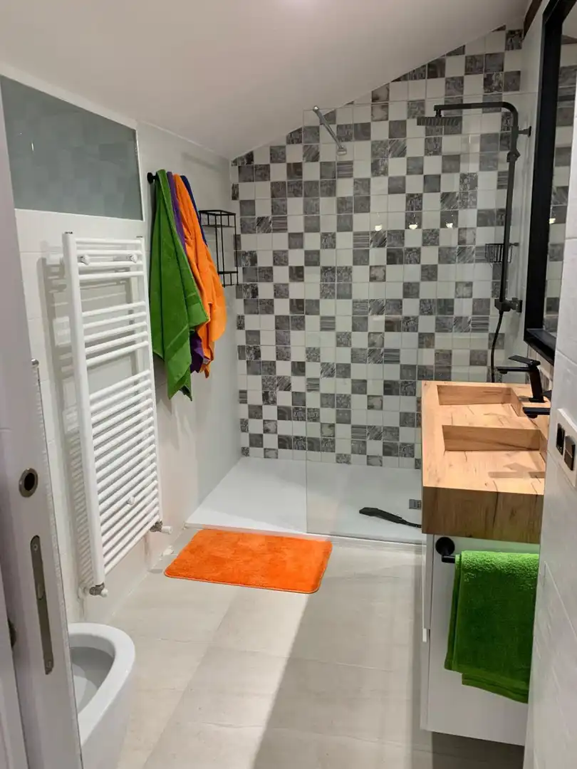 Attic for rent in Ordoño II, Centro Ciudad