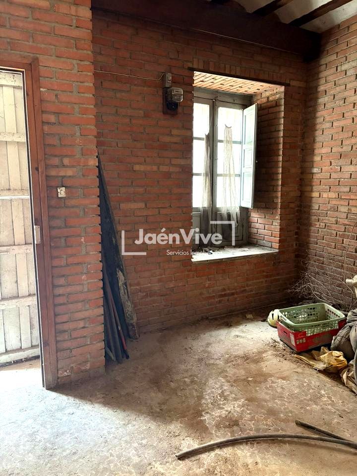 Casa adosada en venda en  Jaén Capital amb Balcó