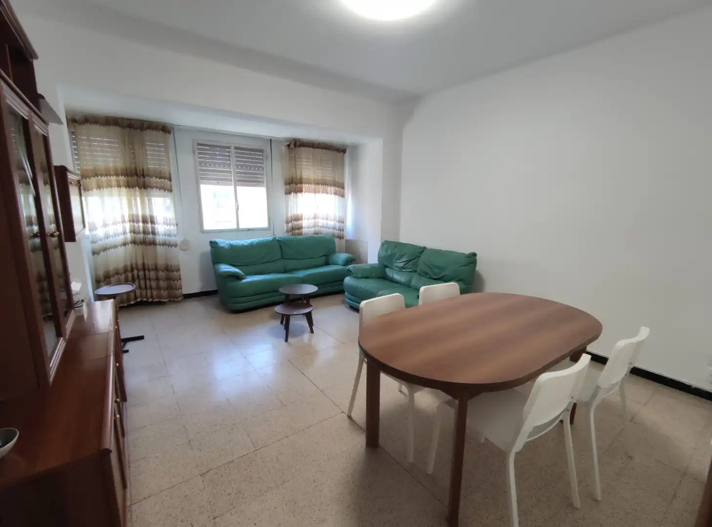 Flat with terrace to rent in N/A