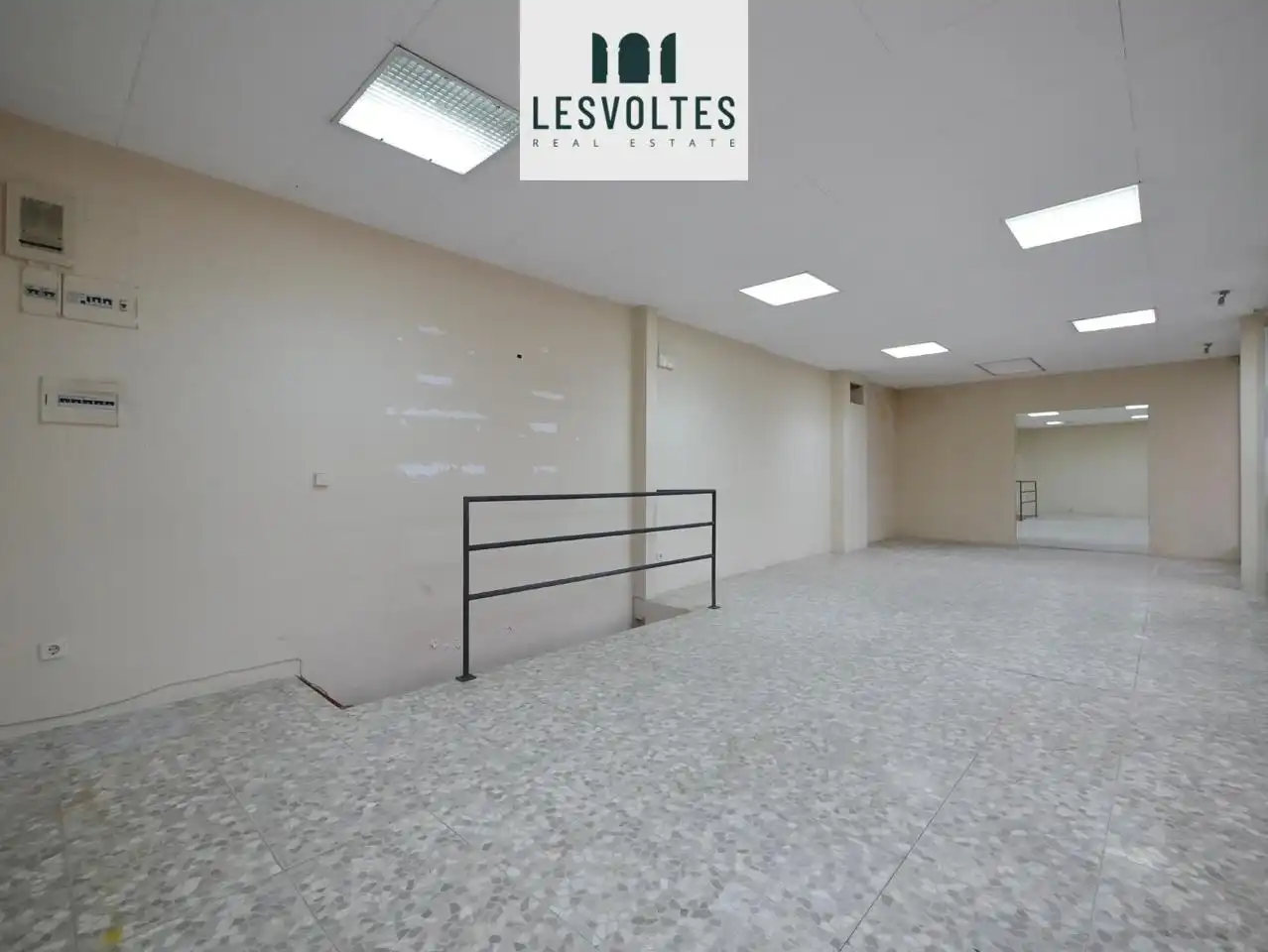 Local comercial en venta en calle de Santa Margarida, imagen 8