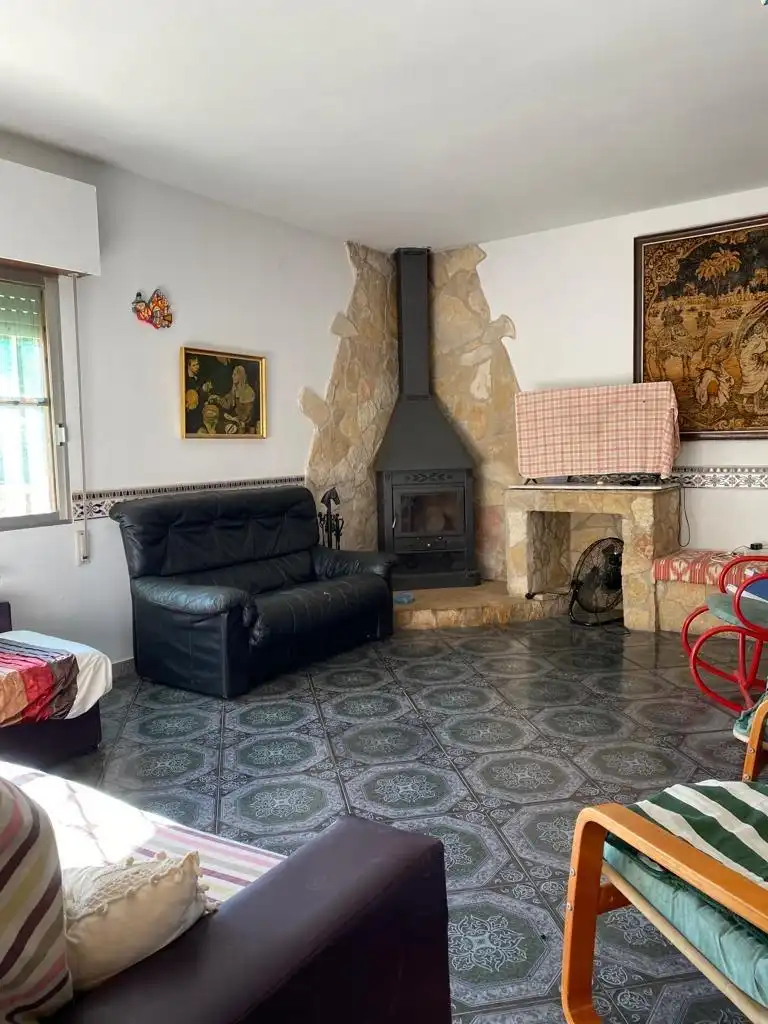 Sala d'estar de Casa o xalet en venda en La Pobla de Tornesa amb Jardí privat, Terrassa i Traster