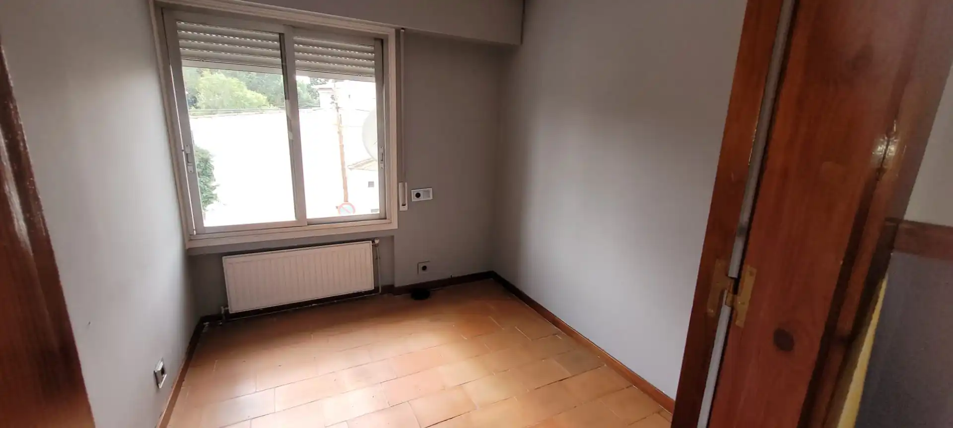 Dormitori de Casa o xalet en venda en Pozuelo de Alarcón amb Jardí privat