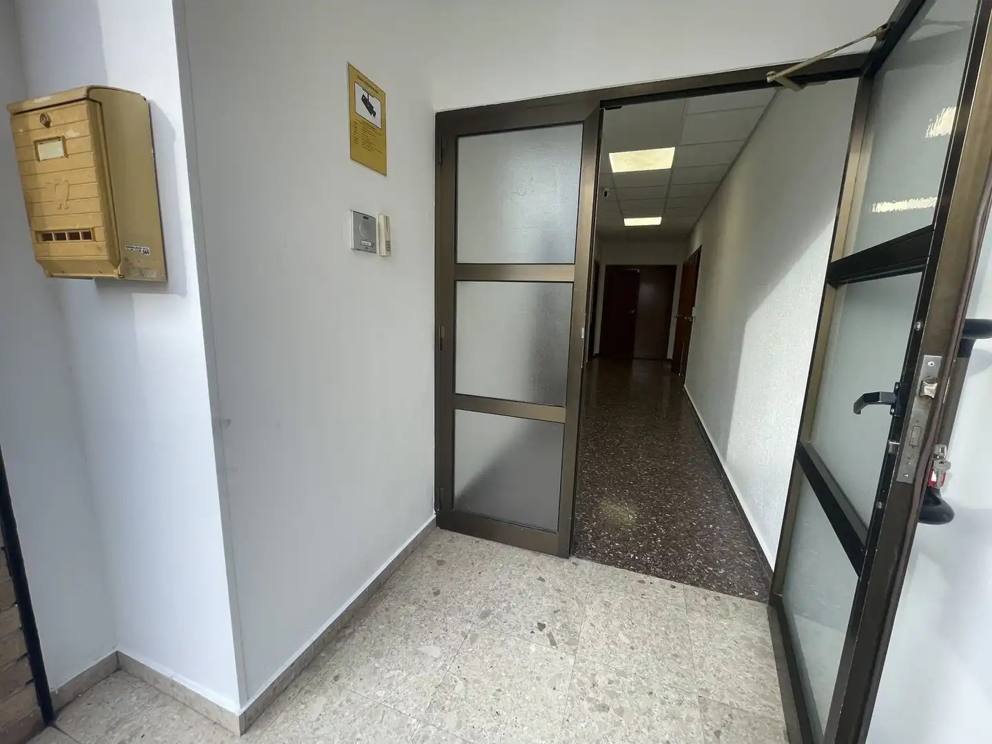 Business premises for sale in Hierro Lavernia, imagen 19