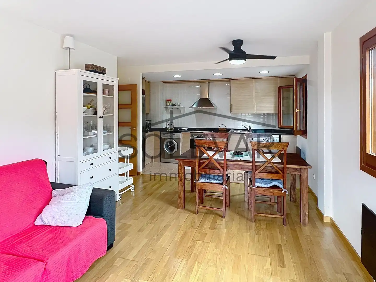 Sala d'estar de Pis en venda en La Torre de Cabdella amb Calefacció i Parquet