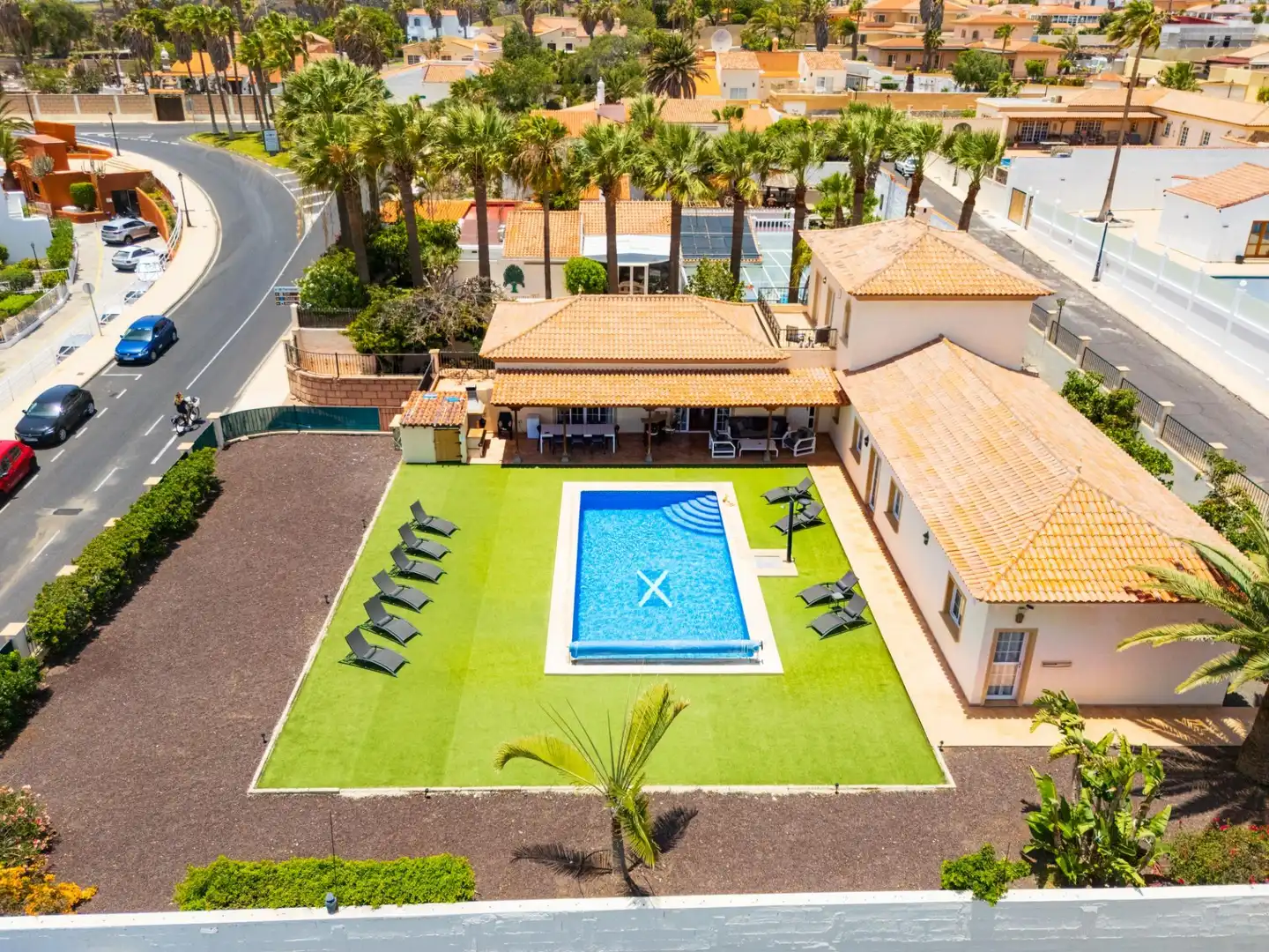 Swimming pool of Houses for sale in San Miguel de Abona  with Air Conditioner, Private garden and Terrace