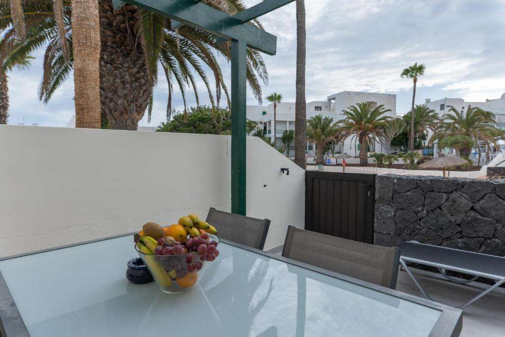 Terrassa de Casa o xalet en venda en Teguise amb Terrassa, Moblat i Piscina comunitària