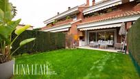 Jardí de Casa o xalet en venda en Gavà amb Aire condicionat, Calefacció i Jardí privat