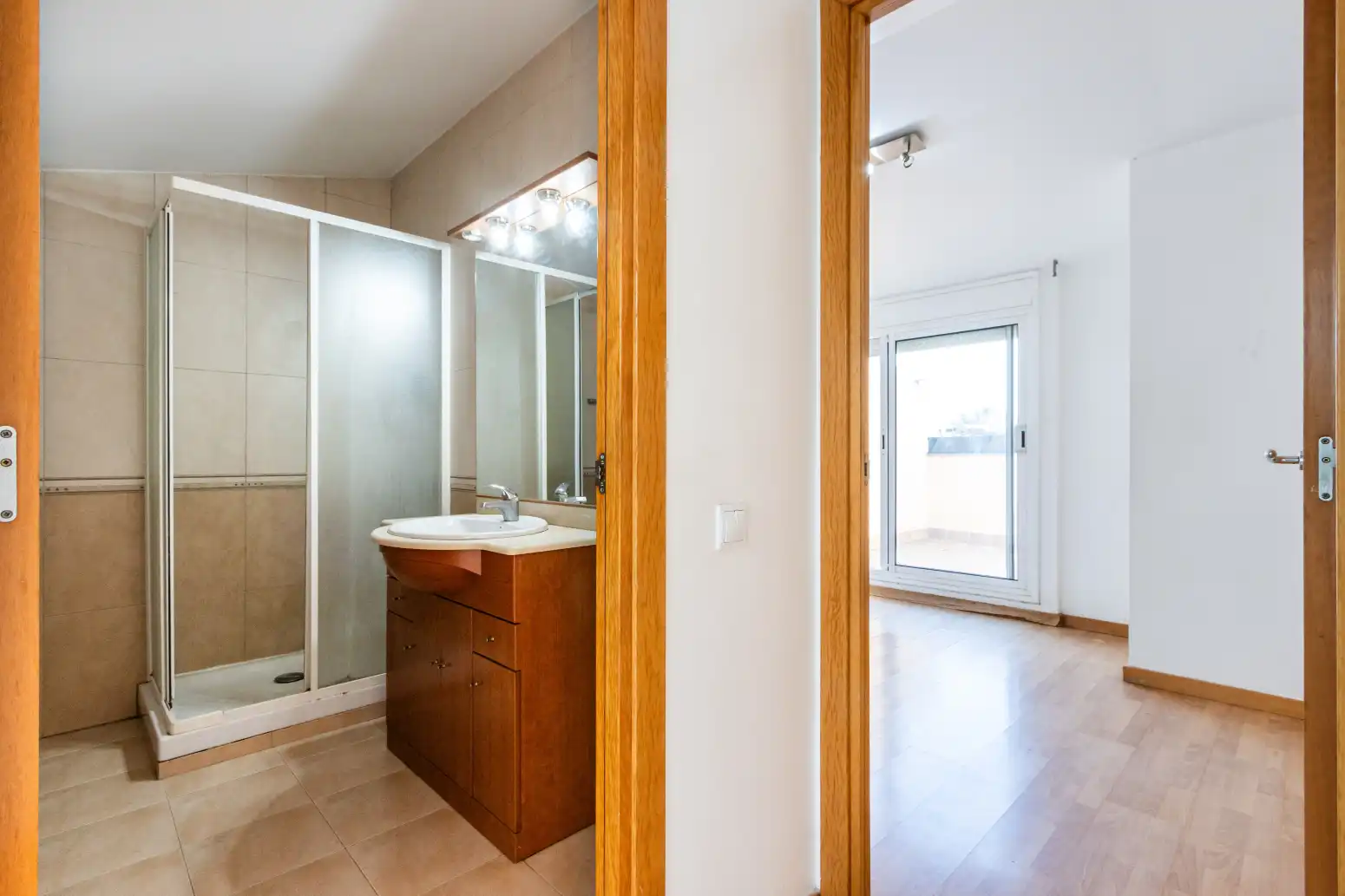 Baño de Piso en venta en Terrassa con Calefacción, Parquet y Terraza