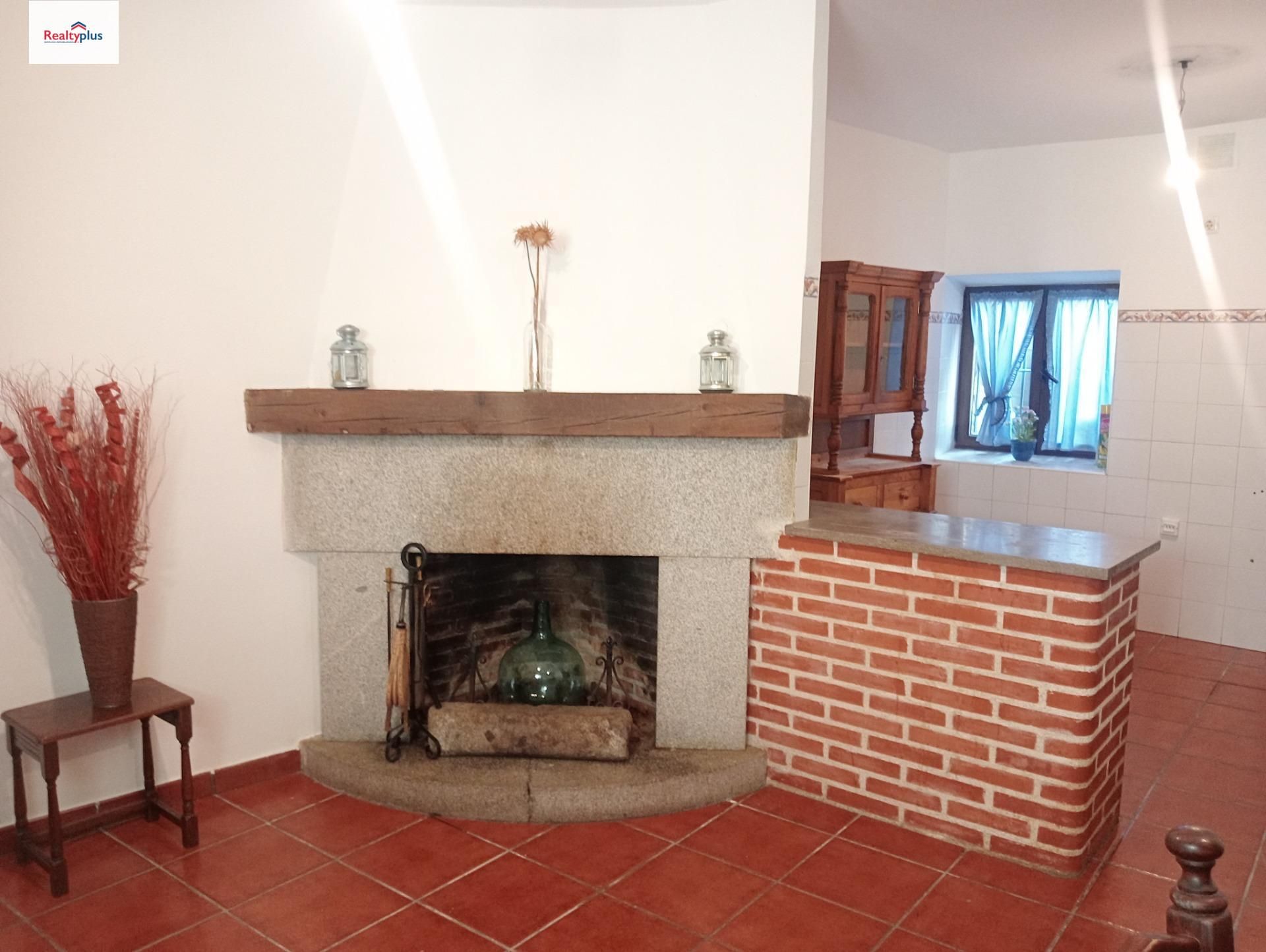 House or chalet for sale in Sotalbo  with Heating, Terrace and Storage room