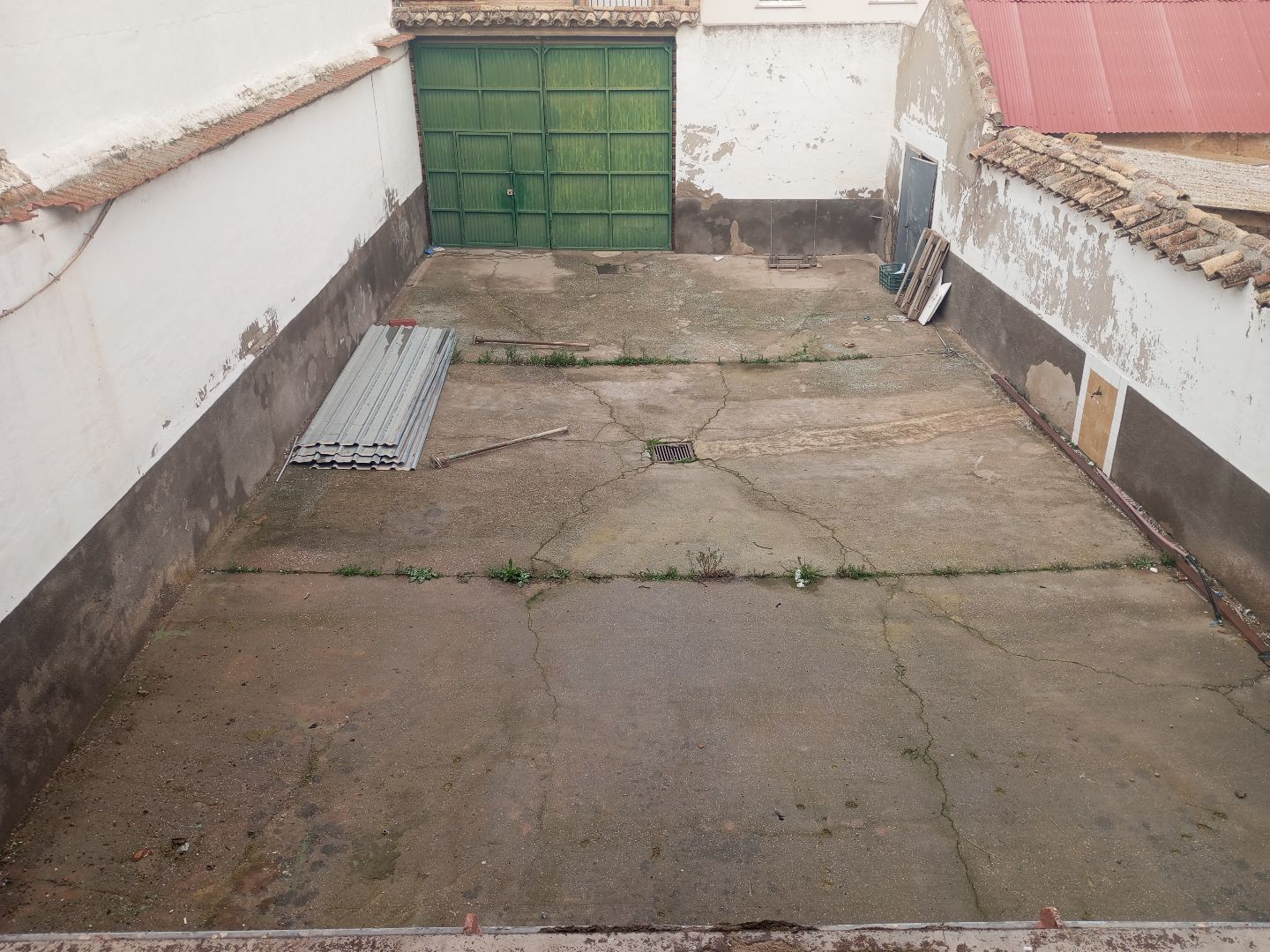 Parking de Terreno industrial en venta en Consuegra