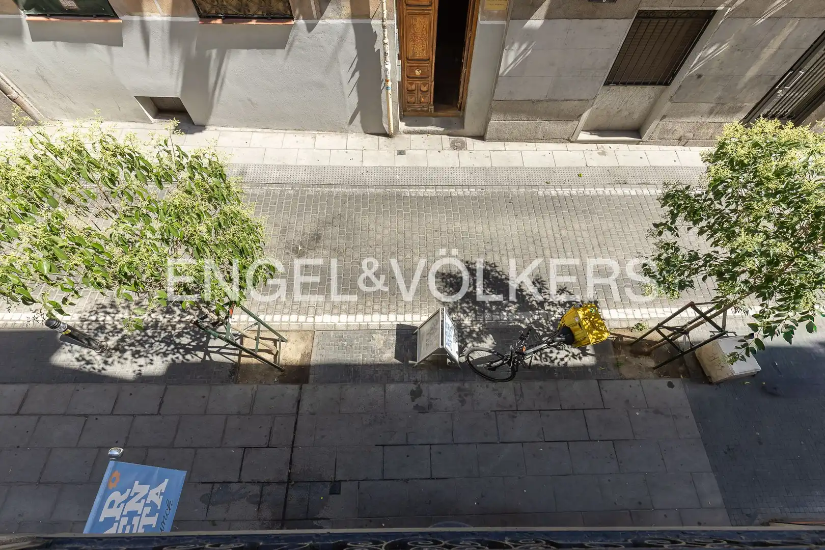 Exterior view of Flat for rent in Madrid  with Air Conditioner, Heating and Furnished