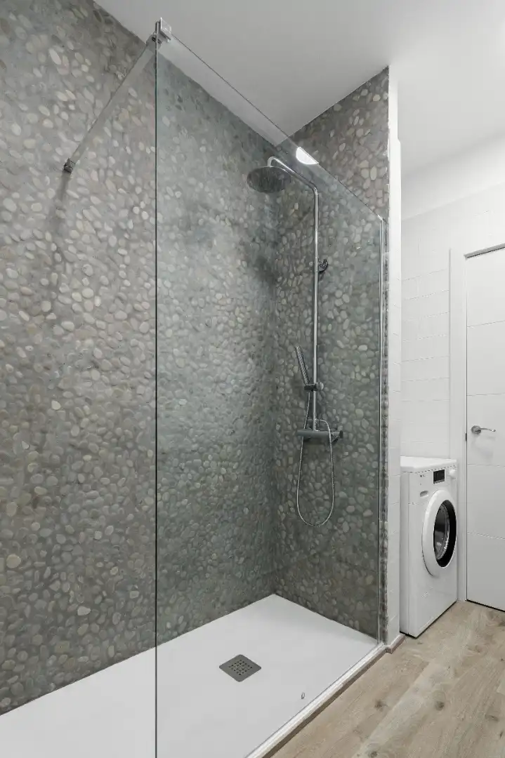 Baño de Piso en venta en Madrid con Aire acondicionado, Calefacción y Amueblado