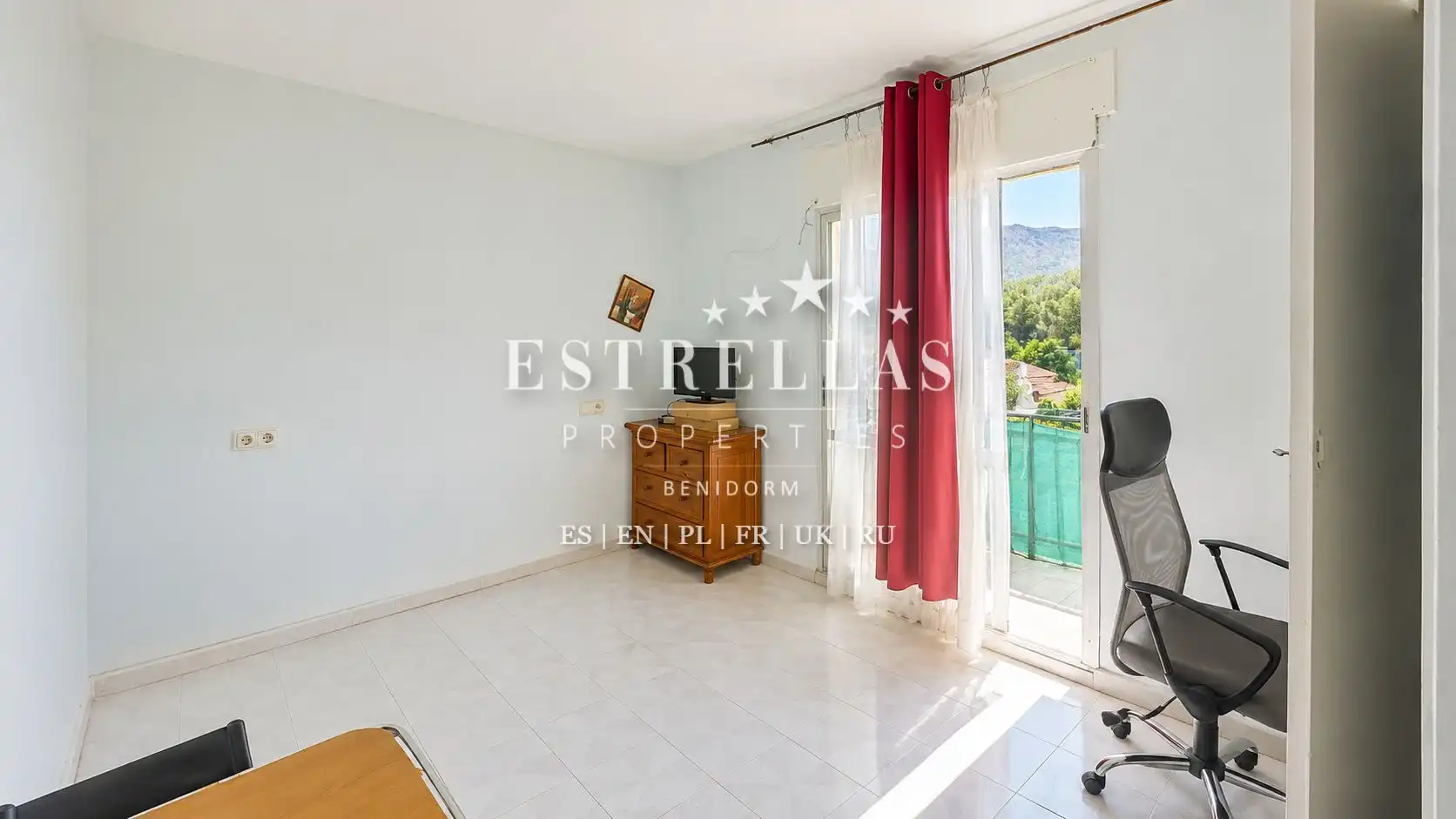 Dormitori de Apartament en venda en L'Alfàs del Pi amb Aire condicionat, Jardí privat i Terrassa