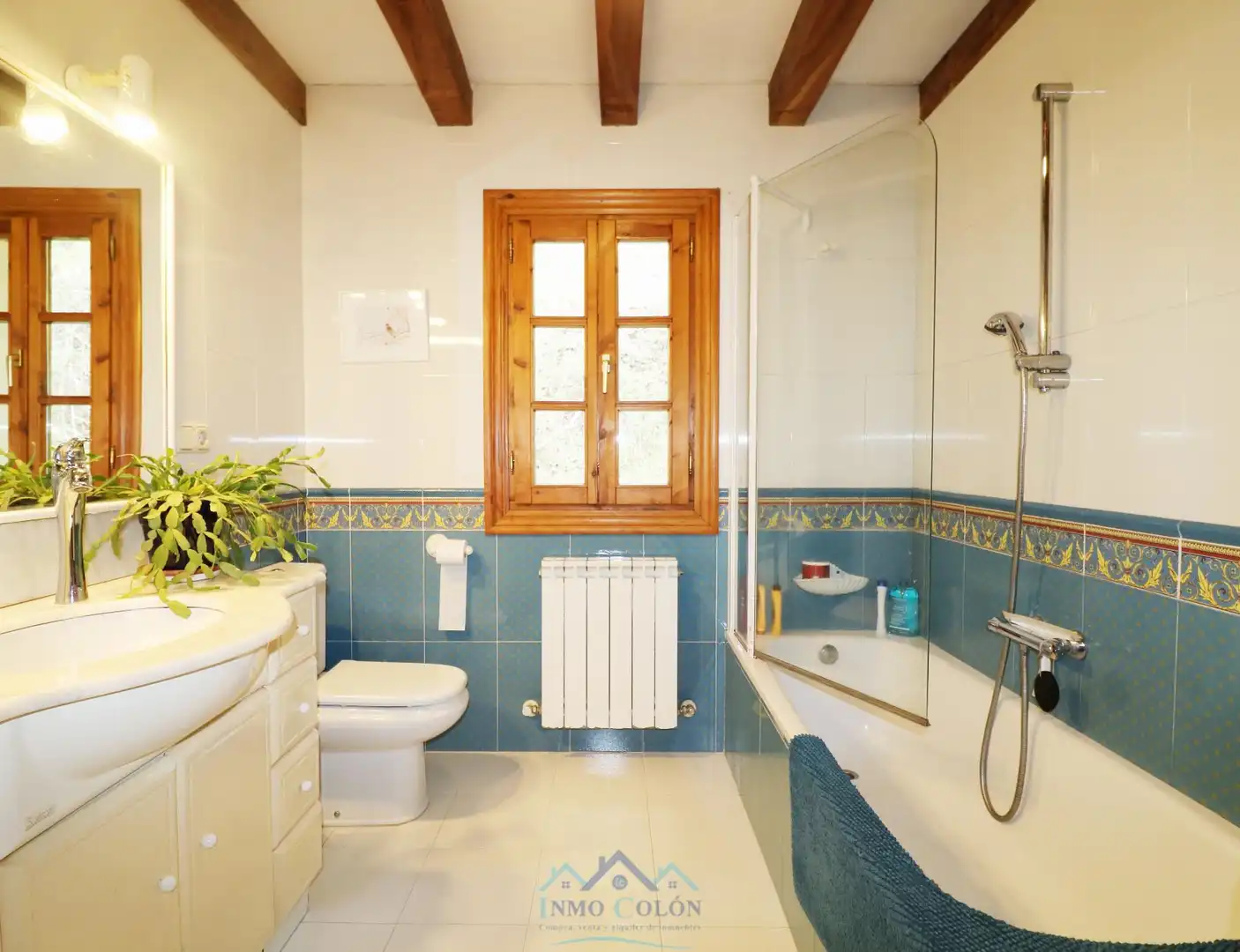 Bathroom of Houses for sale in Etxalar  with Heating, Terrace and Storage room