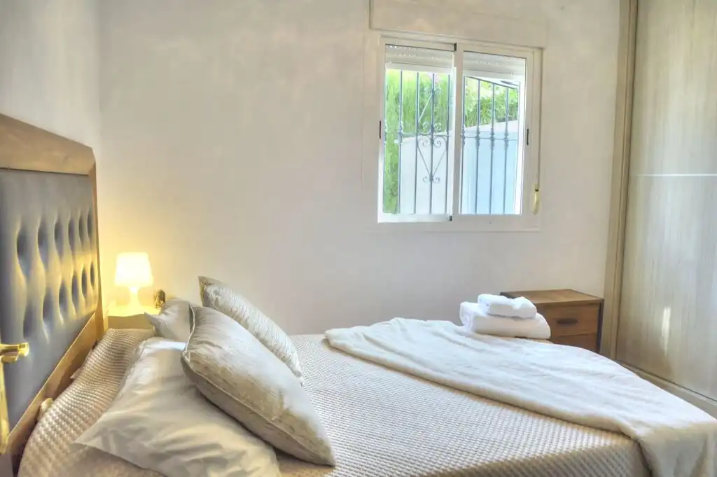 Habitación de Casa o chalet de alquiler en Alcaucín, Málaga