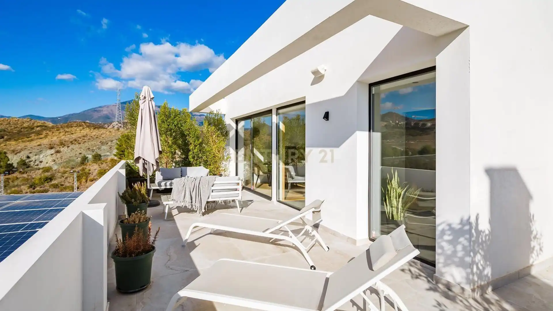 Terraza de Casa o chalet en venta en Benahavís con Aire acondicionado, Trastero y Piscina