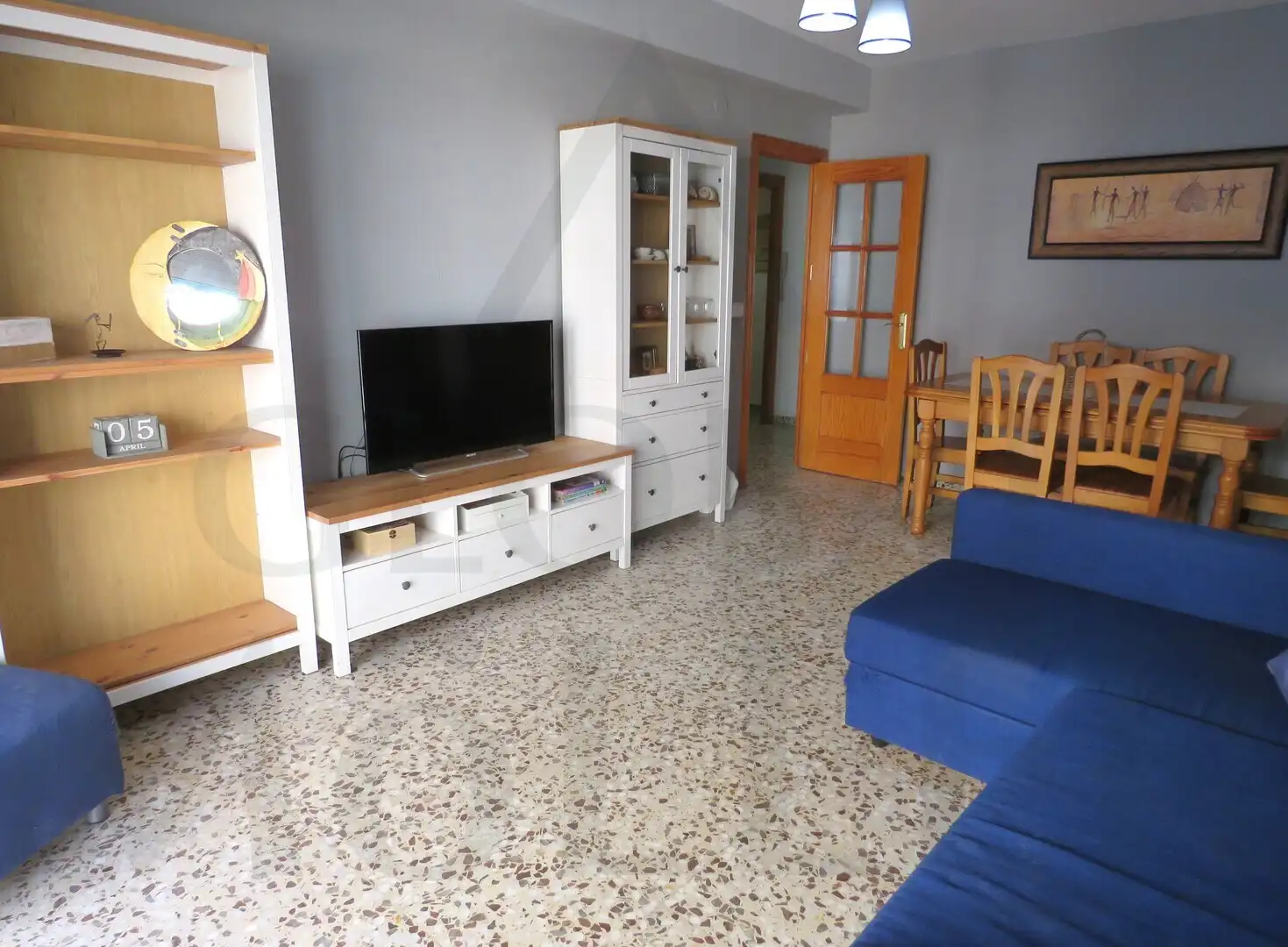 Piso con balcón en venta en Calle Carmen Conde 42, imagen 2