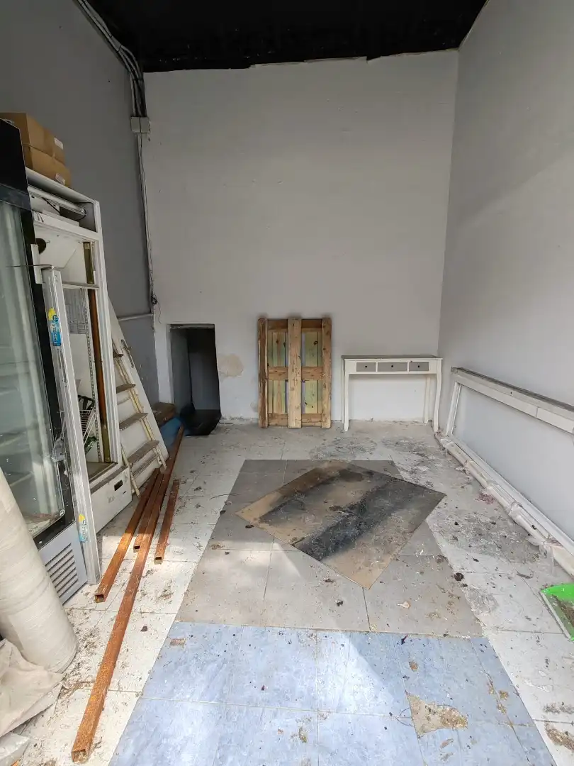Local en venta en Badalona