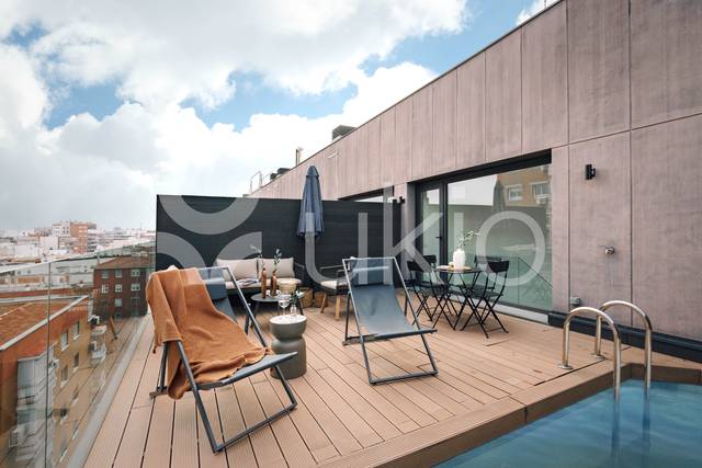 Apartamento en Alquiler en Paseo de San Francisco de Sales en Vallehermoso