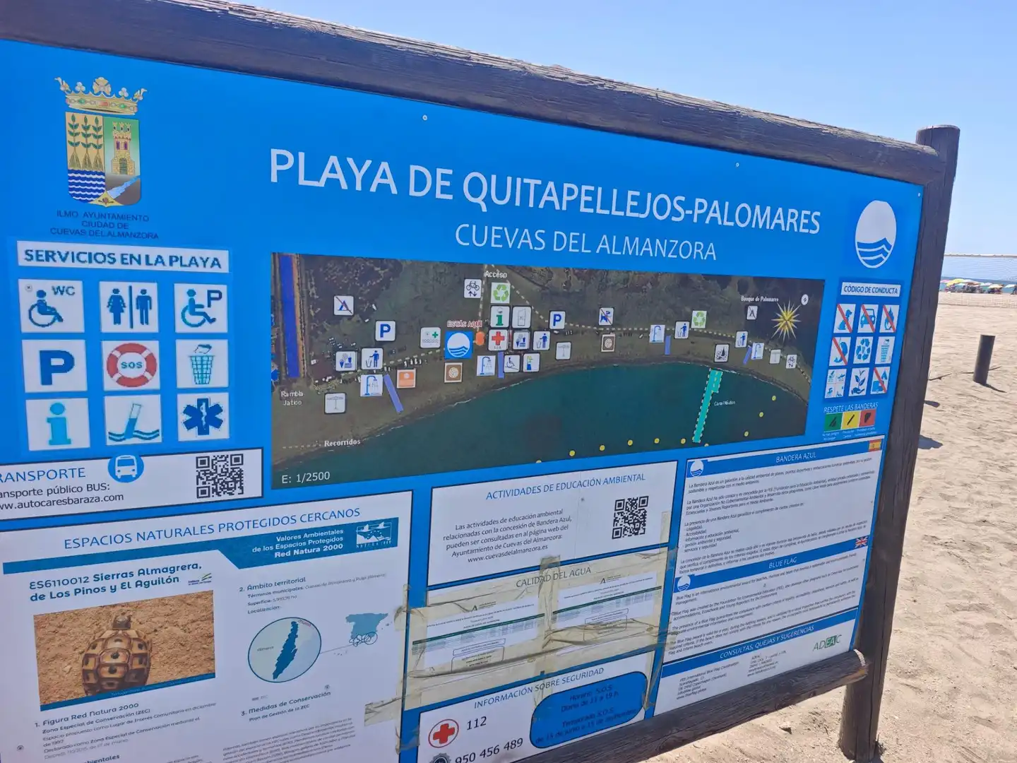 Aparcament de Pis de lloguer en Cuevas del Almanzora amb Piscina comunitària