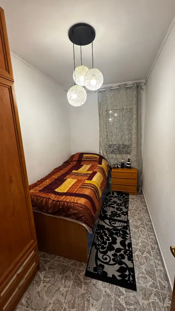 Habitación de Piso en venta en Torredembarra con Aire acondicionado, Amueblado y Horno