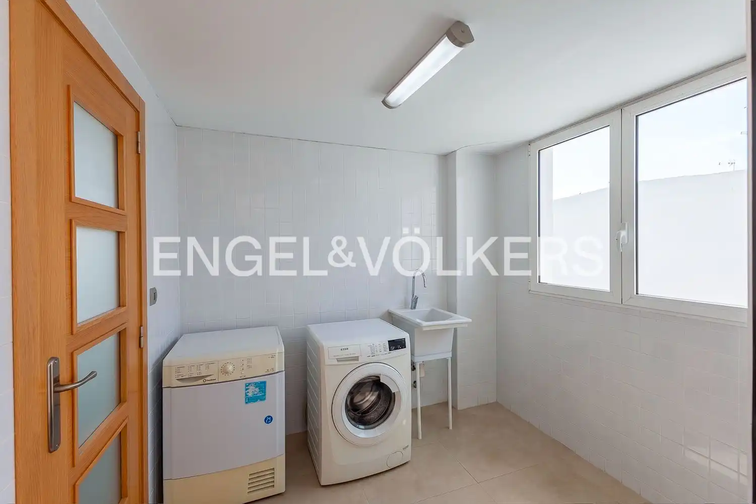 Casa adosada en venta en Carcaixent con Aire acondicionado, Calefacción y Terraza